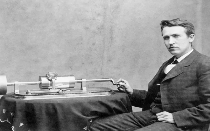 thomas edison tieu su cuoc doi va su nghiep cua nha phat minh vi dai